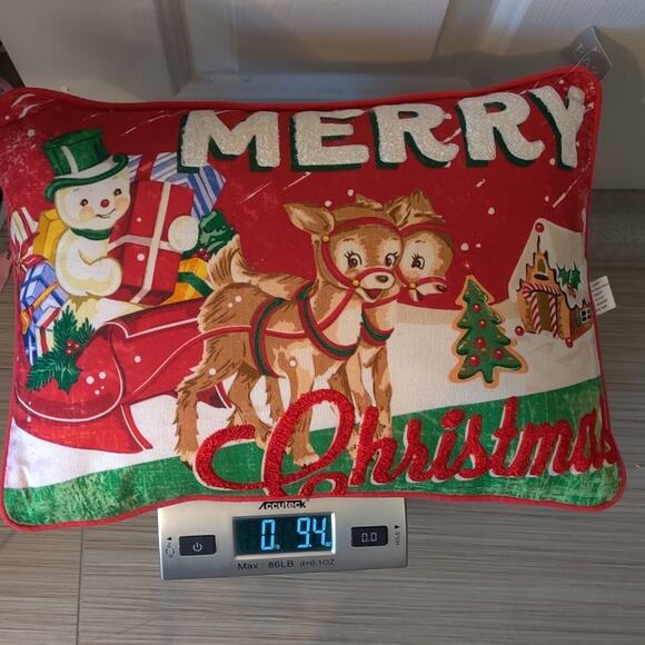 Raz‎ Imports Retro Christmas Pillow Frosty The Snowman Sleigh Reindeer - Picture 11 of 12
